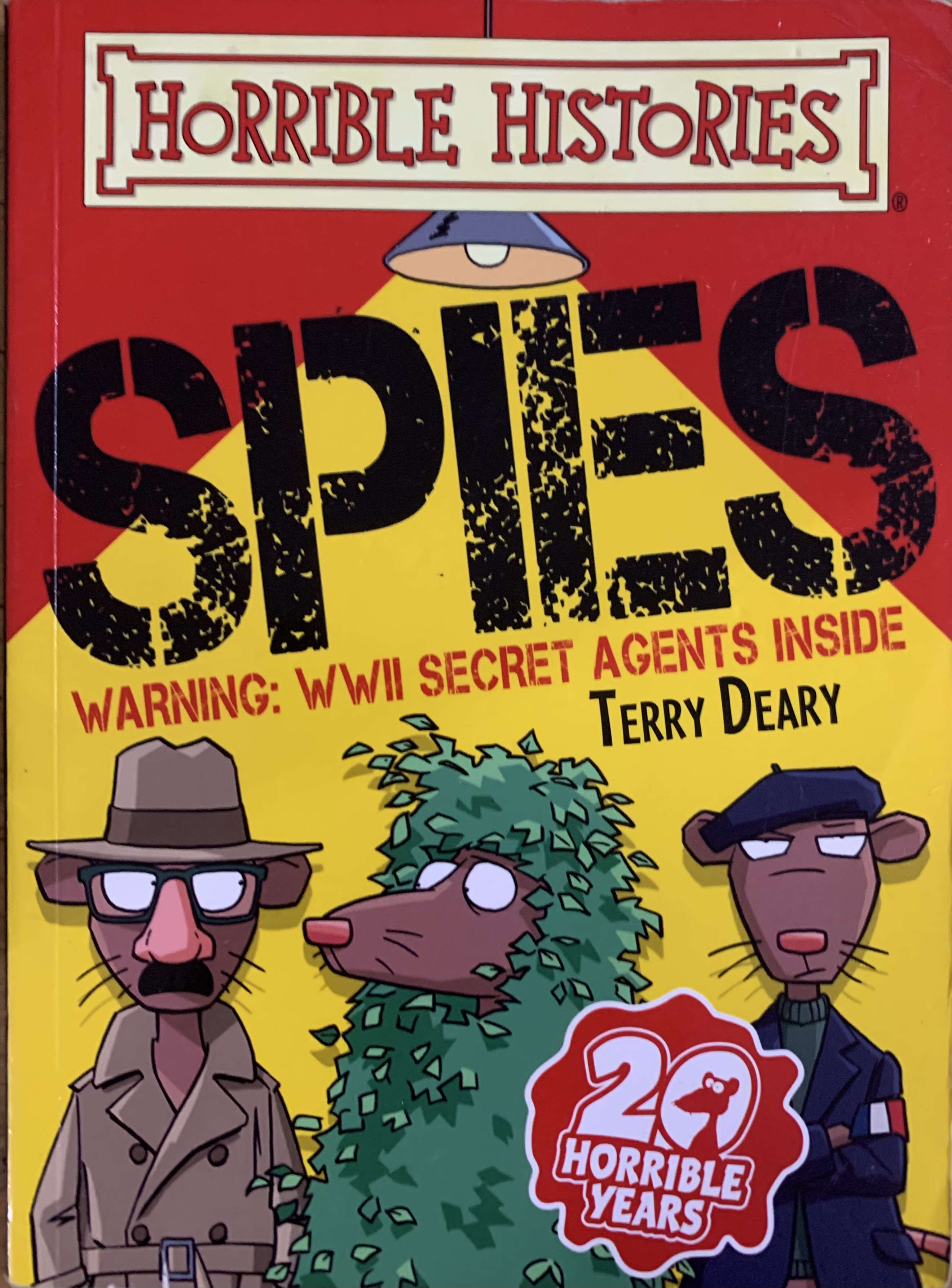 HORRIBLE HISTORIES - SPIES